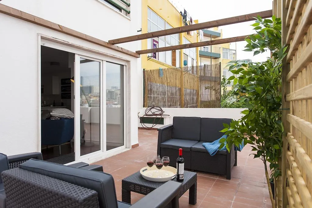 דירה ליסבון Joivy Superb 1-Bed Apt With Workspace And Terrace, Close To Avenida Da Liberdade