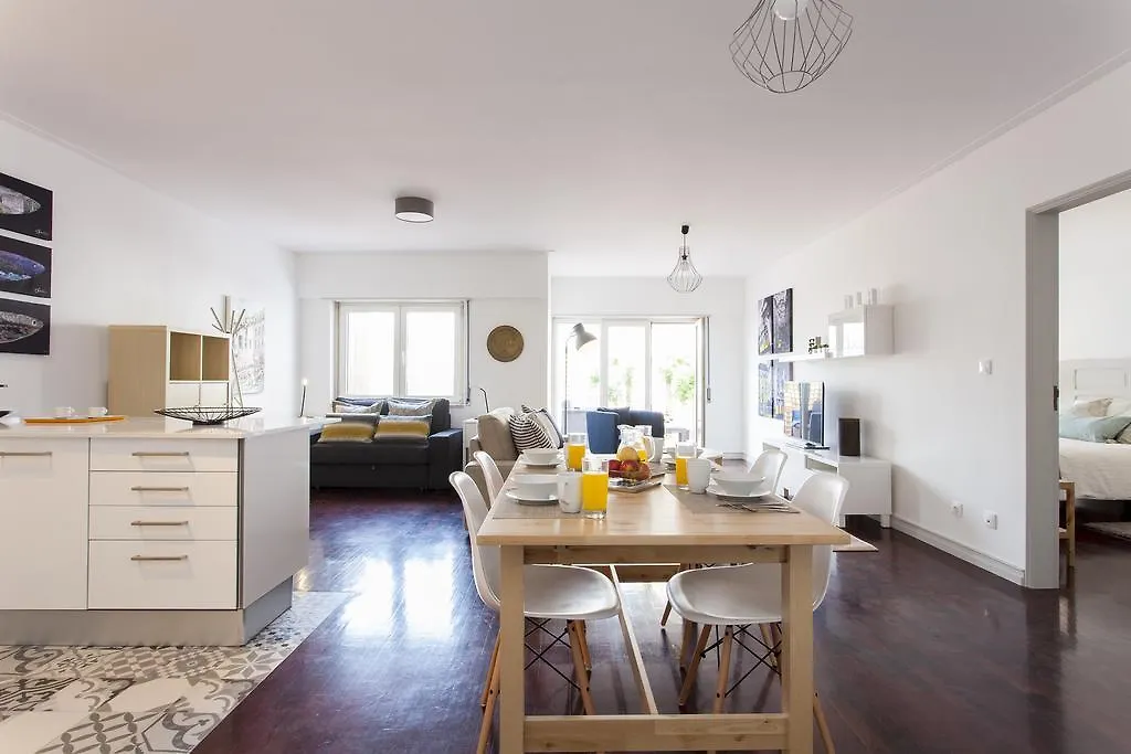 ליסבון Joivy Superb 1-Bed Apt With Workspace And Terrace, Close To Avenida Da Liberdade